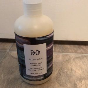 R+Co Television Shampoo